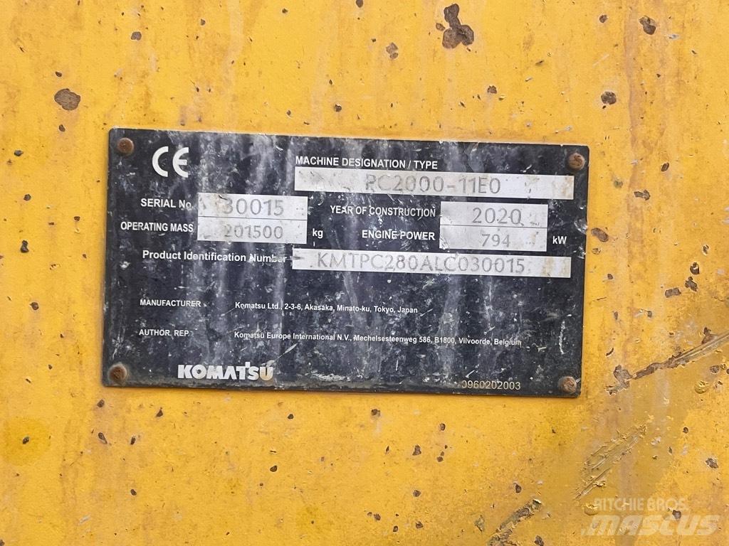 Komatsu PC 2000-11 حفارات زحافة