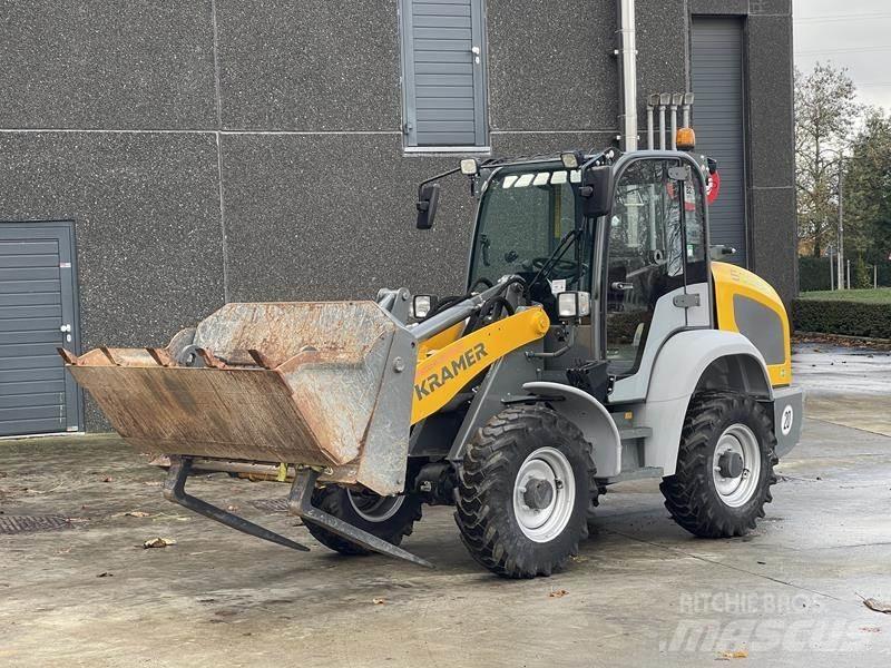Kramer 5055 E لوادر بعجل