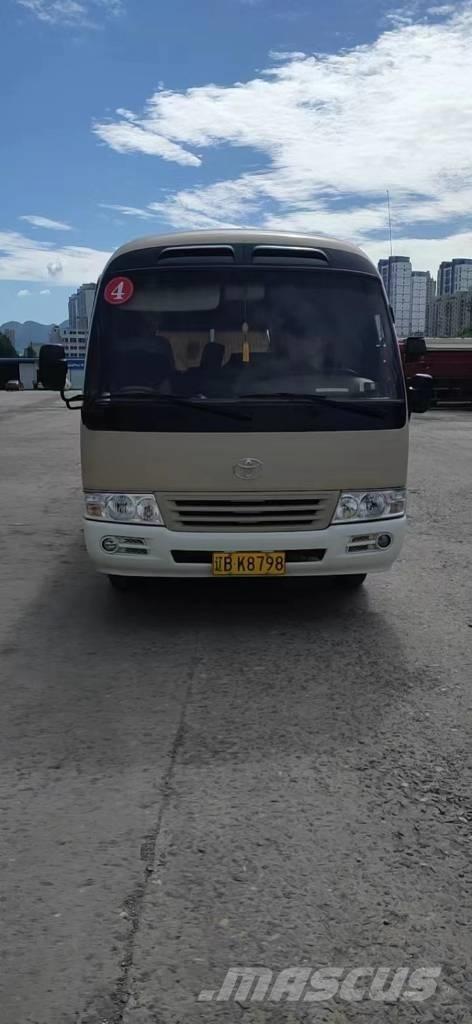 Toyota Coaster Bus حافلة صغيرة