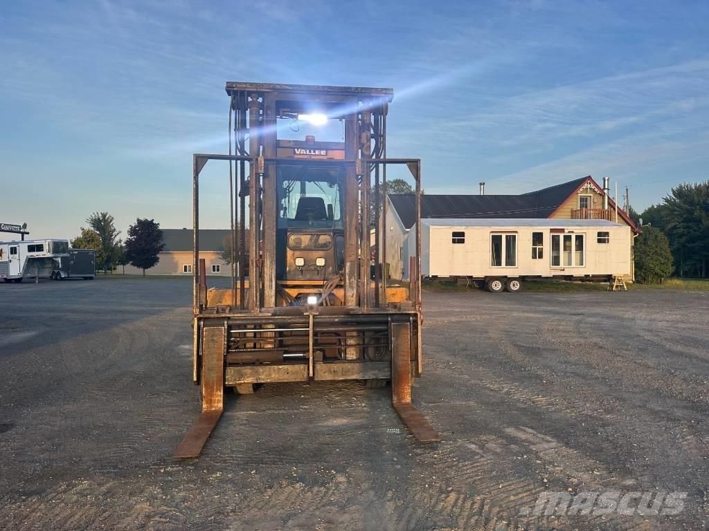 Vallee 4DA18T شاحنات الطرق الوعرة