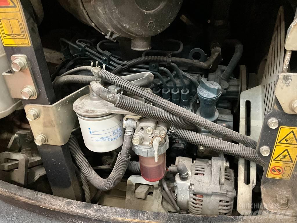 Kubota KX 027-4 حفارات صغيرة أقل من 7 طن (حفارات صغيرة)