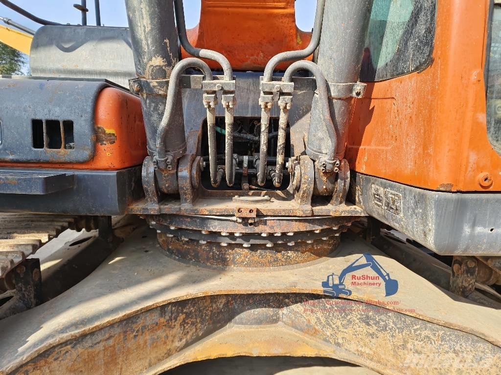 Doosan DX 300 LC حفارات زحافة