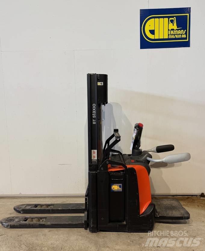 BT truck SPE 120L معدات التكديس الجوالة