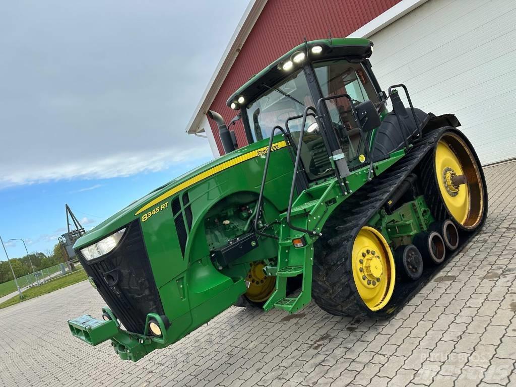 John Deere 8435 RT الجرارات