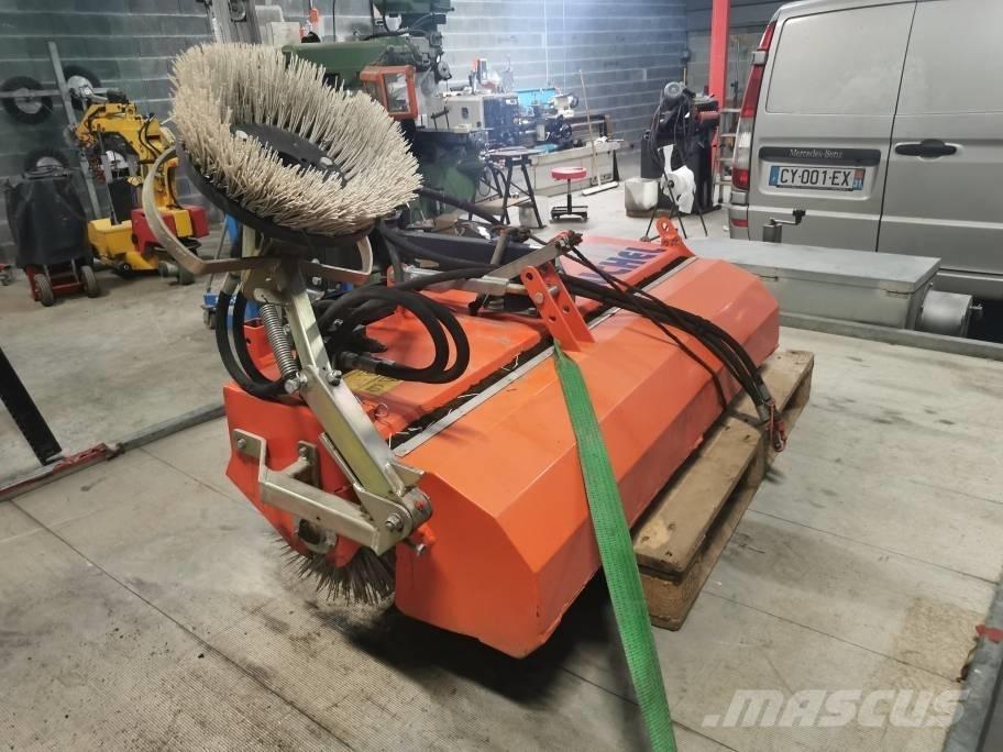 Tuchel Simplex 135HD كناسات