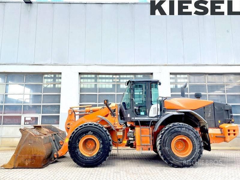 Hitachi ZW 310-6 لوادر بعجل