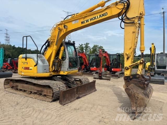 New Holland E 135 SR حفارات زحافة