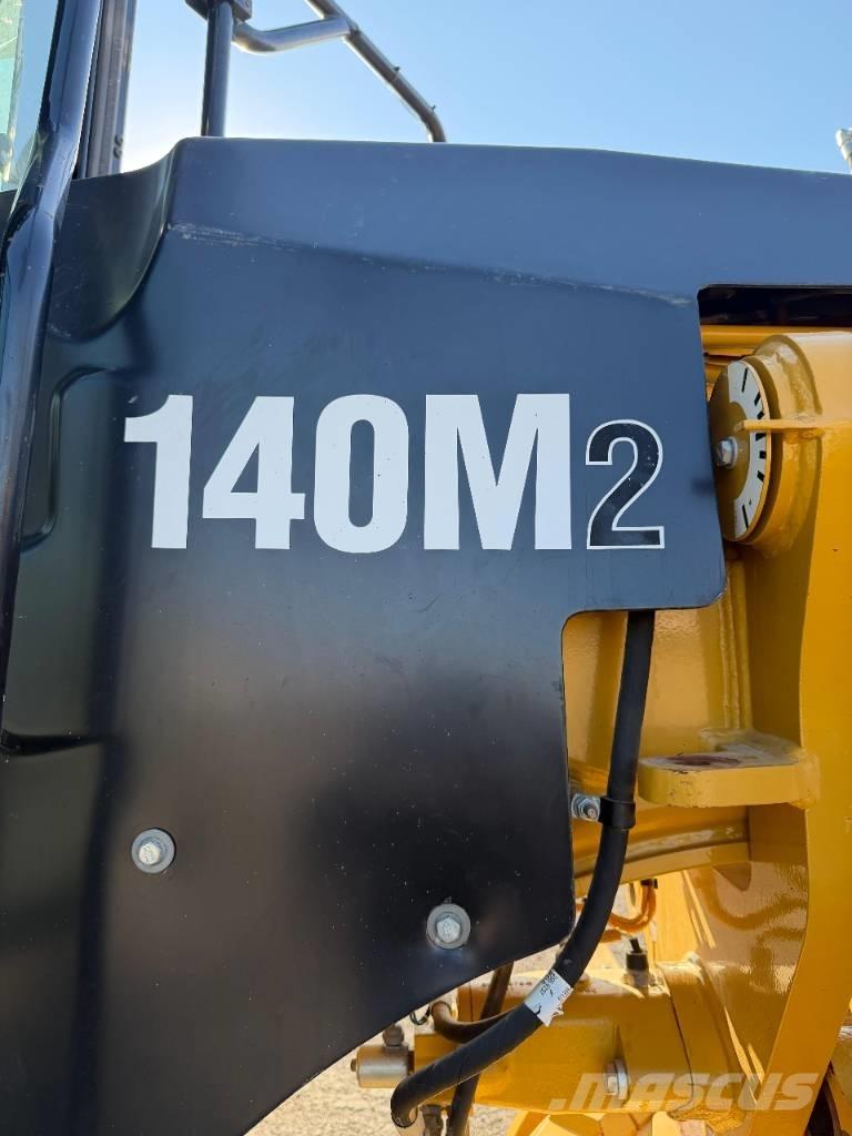 CAT 140M2 معدات تمهيد الطرق