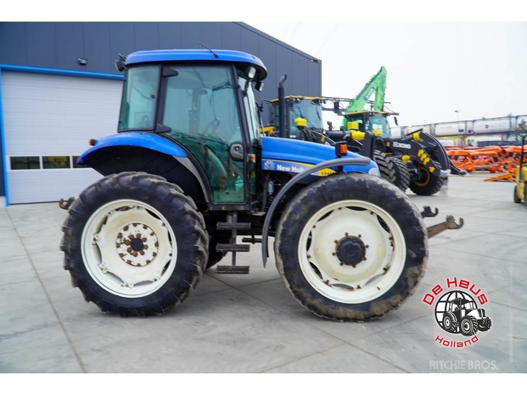 New Holland TD95D الجرارات