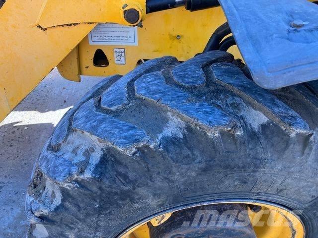 JCB 3 CX لوادر ذات جرافات عكسية