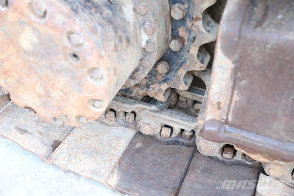 Hitachi ZX 200 LC-3 حفارات زحافة