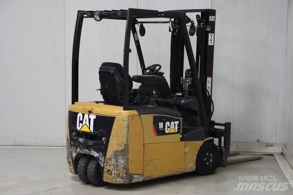 CAT EP16CPNT شاحنات ذات رافعات شوكية تعمل بالكهرباء
