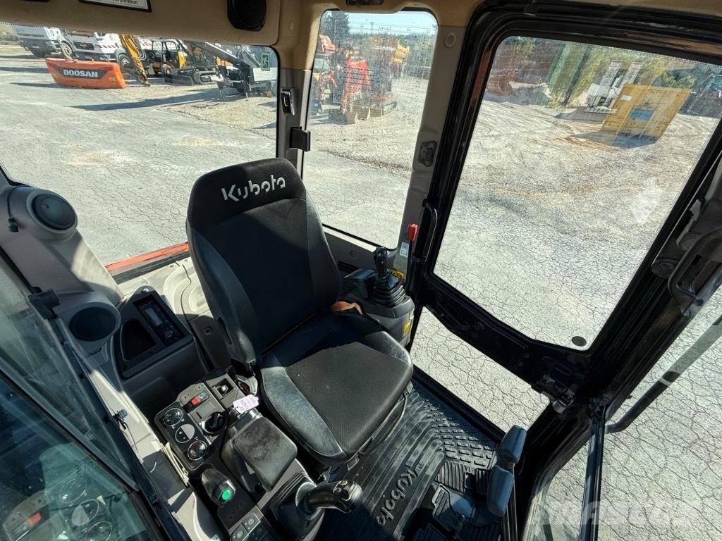 Kubota KX 060-5 حفارات صغيرة أقل من 7 طن (حفارات صغيرة)