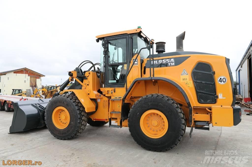 Hyundai HL 955 A لوادر بعجل