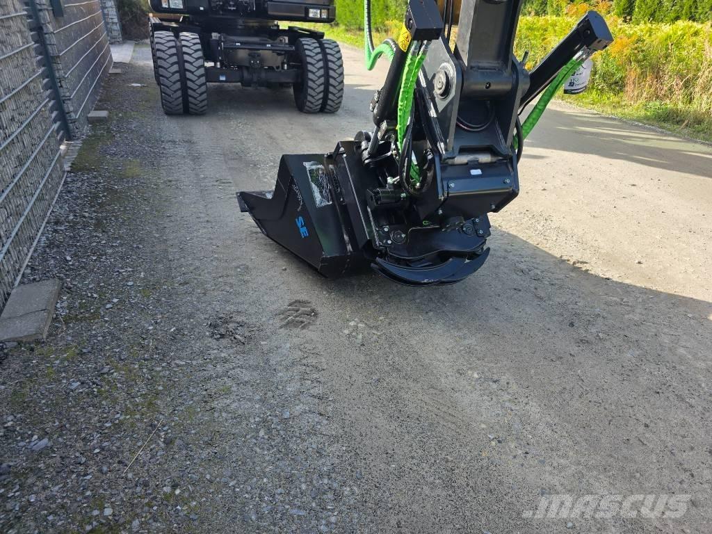 Sany SY 155 W حفارات بعجل
