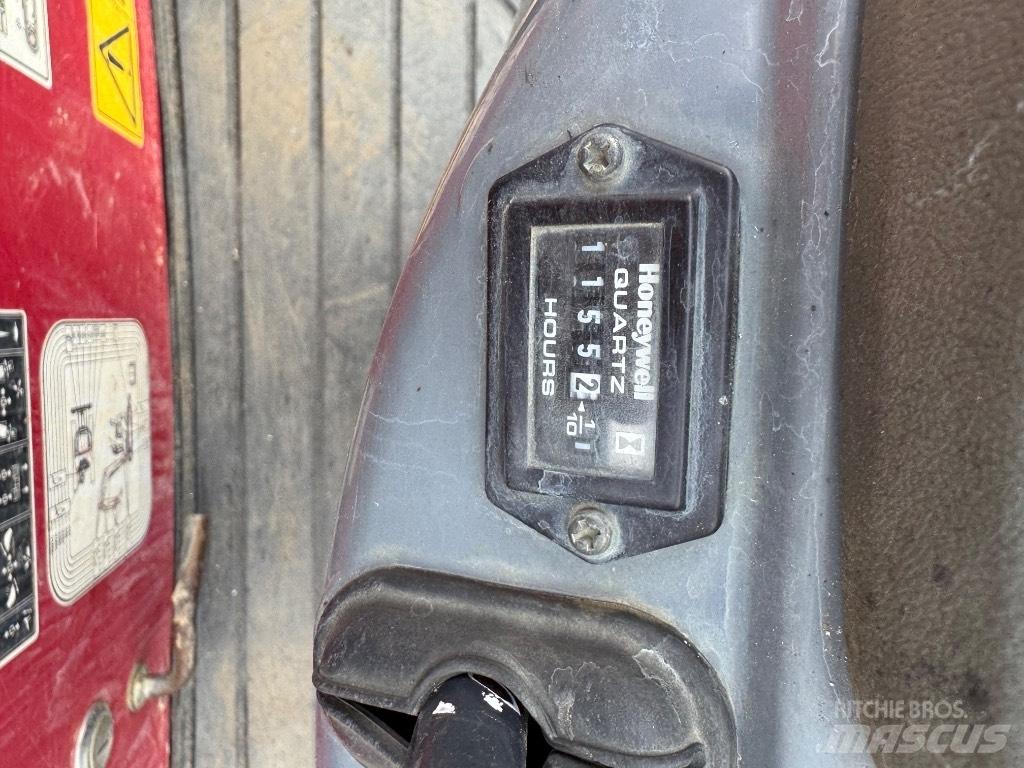 Yanmar SV08 (1D477) حفارات صغيرة أقل من 7 طن (حفارات صغيرة)