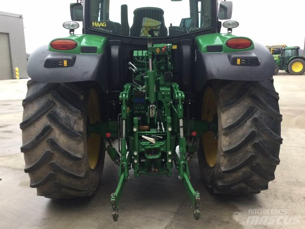 John Deere 6130R الجرارات