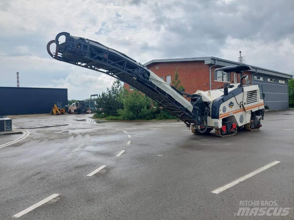 Wirtgen W 100 F ماكينات الكشط البارد للأسفلت