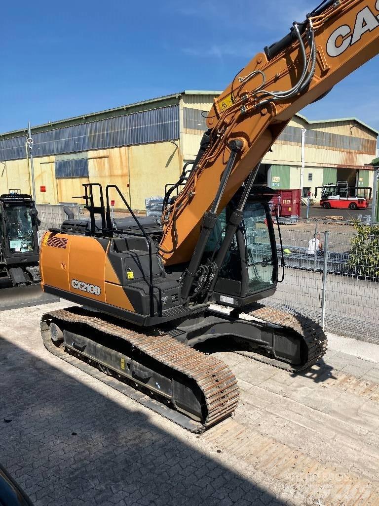 CASE CX 210 D حفارات زحافة