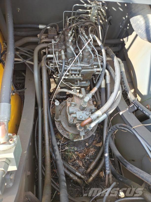 Volvo EC 300 EL حفارات زحافة