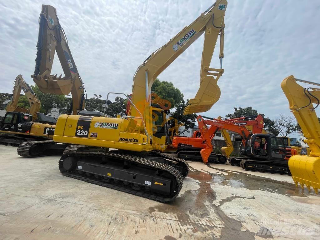 Komatsu PC 220-7 حفارات زحافة