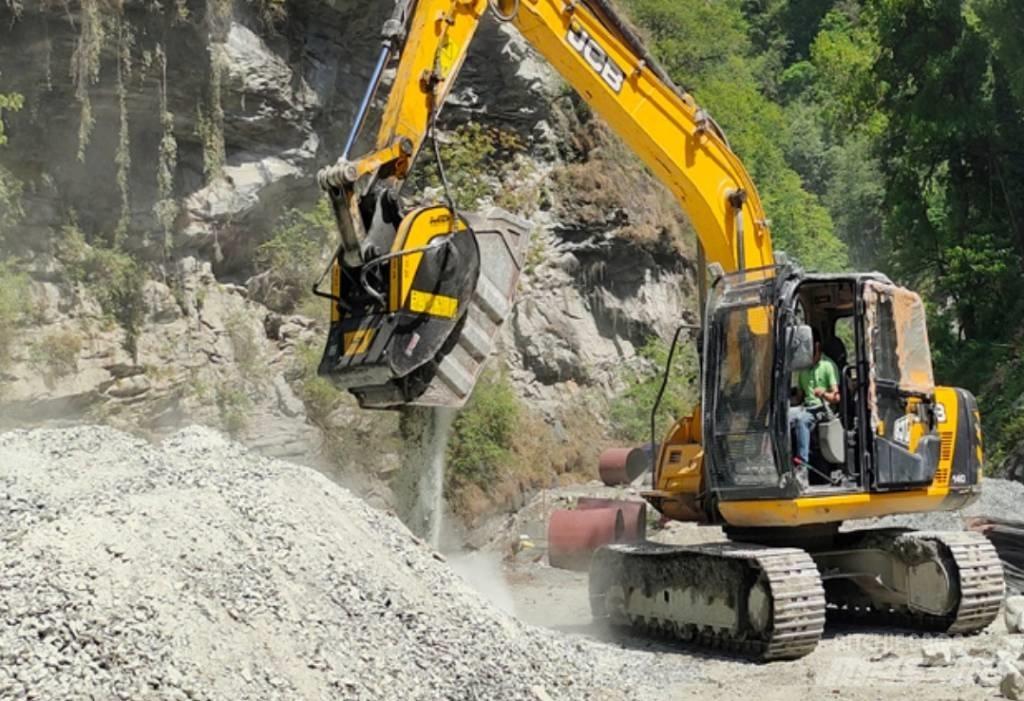 MB Crusher BF60.1 S4 جراشات البناء