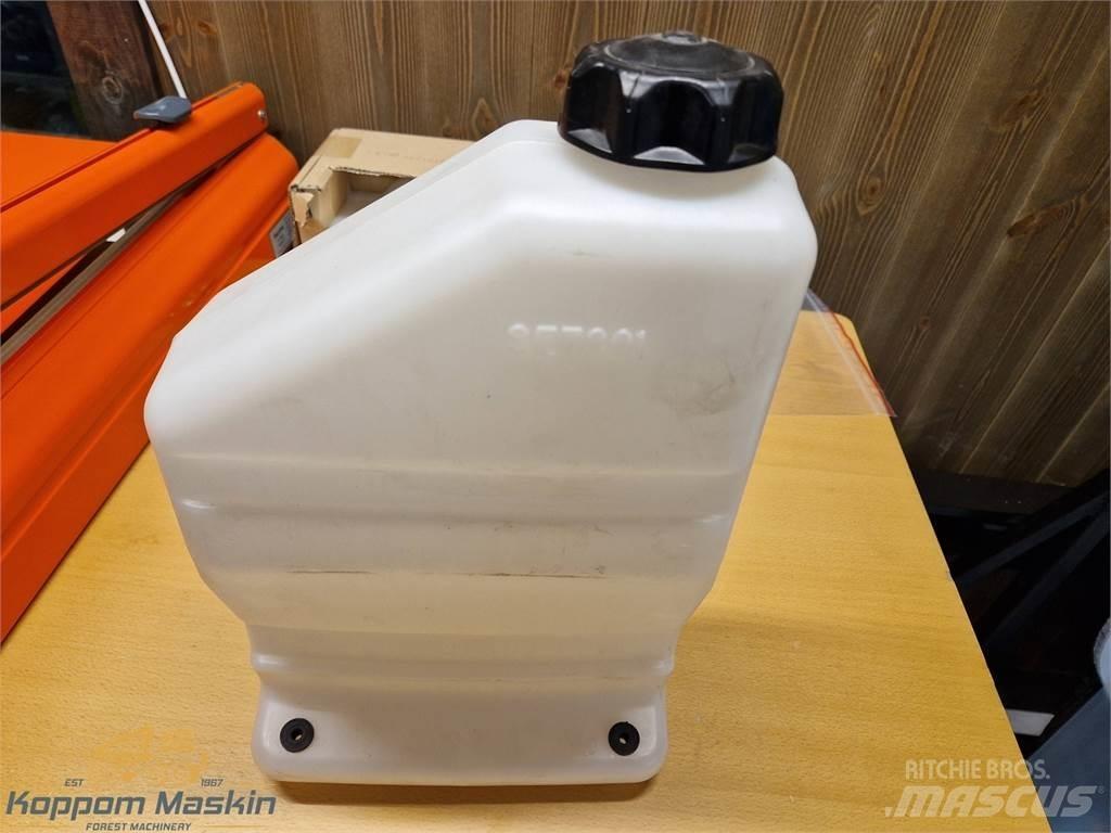 Eco Log 7015849 كابينة والداخلية