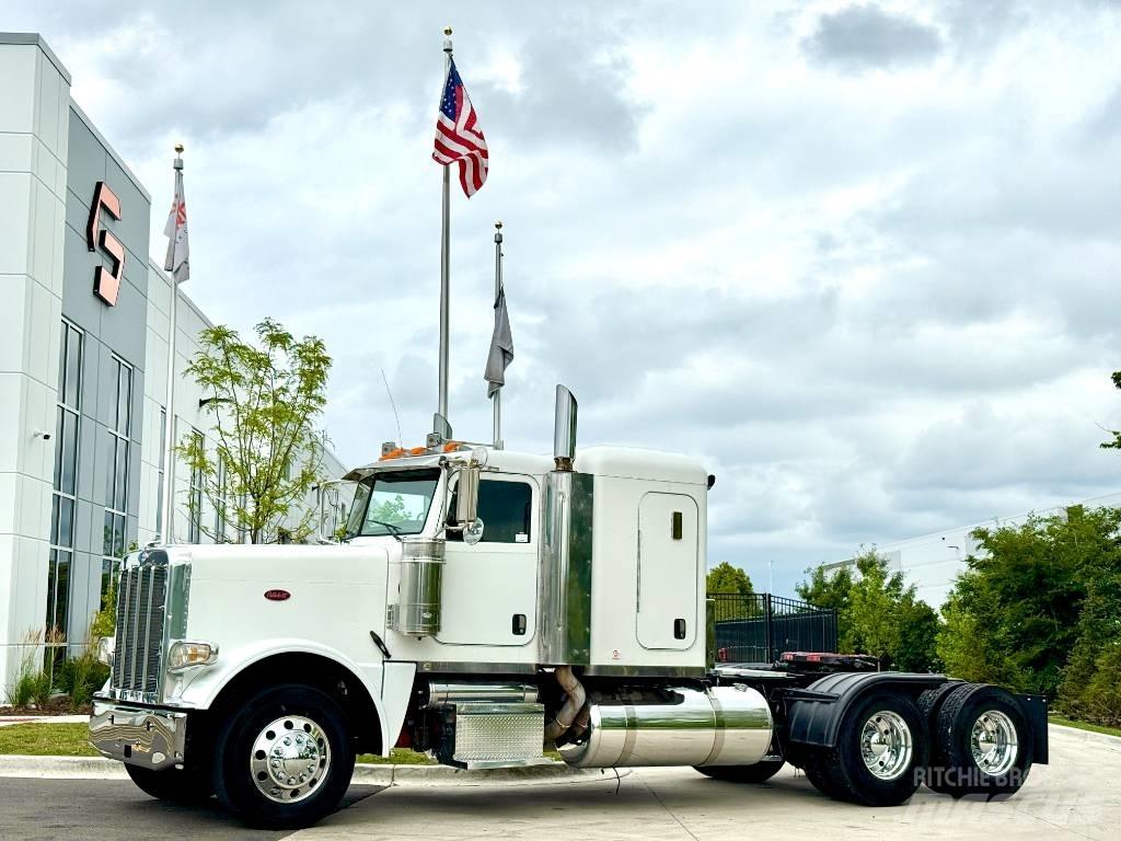 Peterbilt 388 وحدات الجر