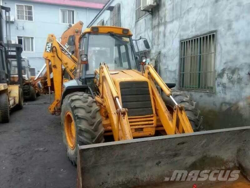 JCB 4 CX لوادر ذات جرافات عكسية