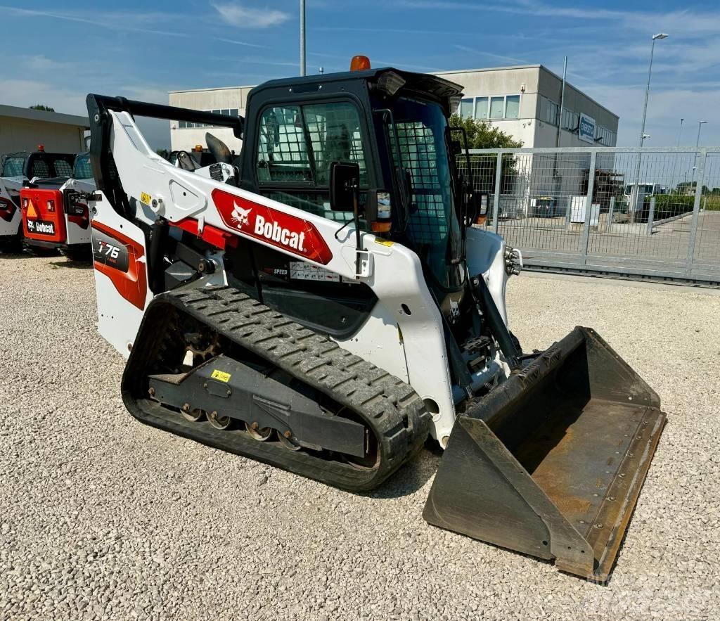 Bobcat T 76 لوادر زحافة