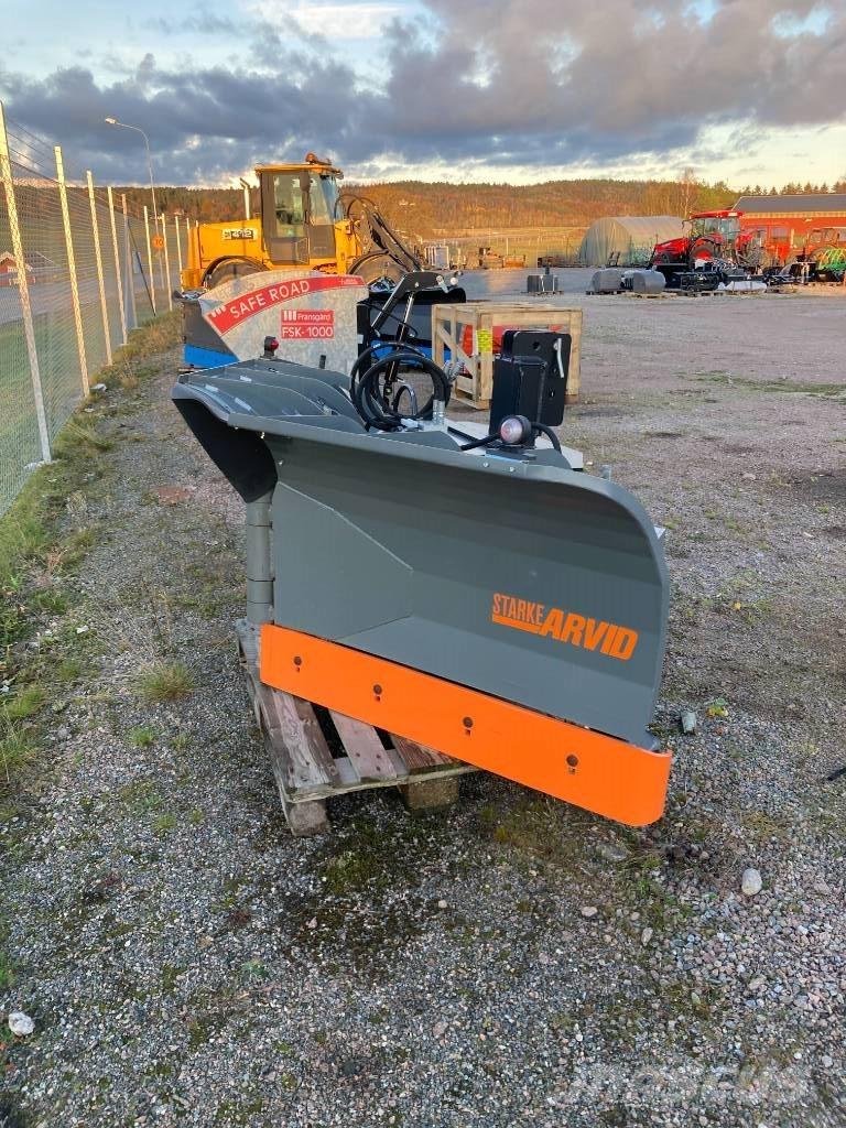 Fjärås VP245 حراثات ونصول الجليد