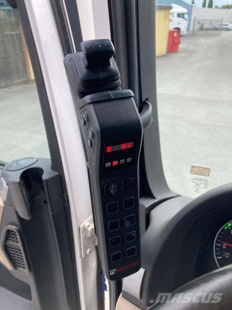 MAN TGX 26.500 6X2 شاحنات الرافعات الخطافية