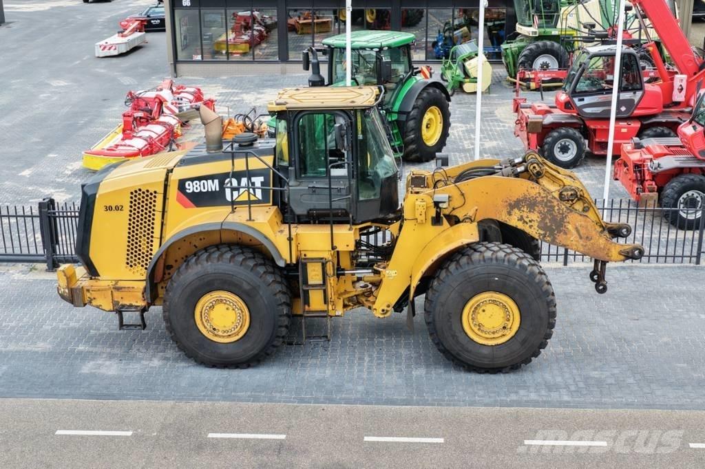 CAT 980M shovel + Bak لوادر بعجل