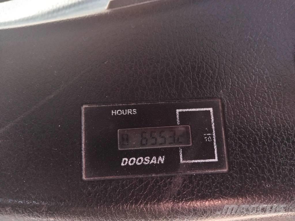 Doosan DL 250-5 لوادر بعجل