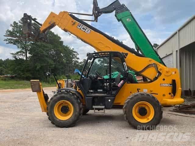 JCB 550-170 مناولات متداخلة