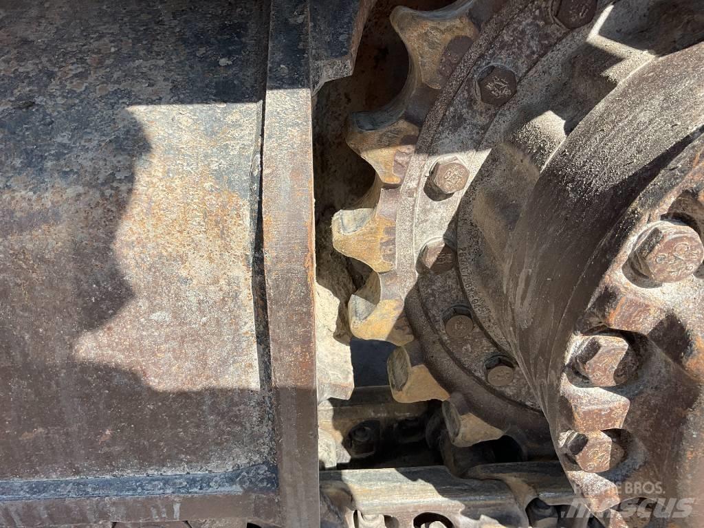 CAT 330F حفارات زحافة