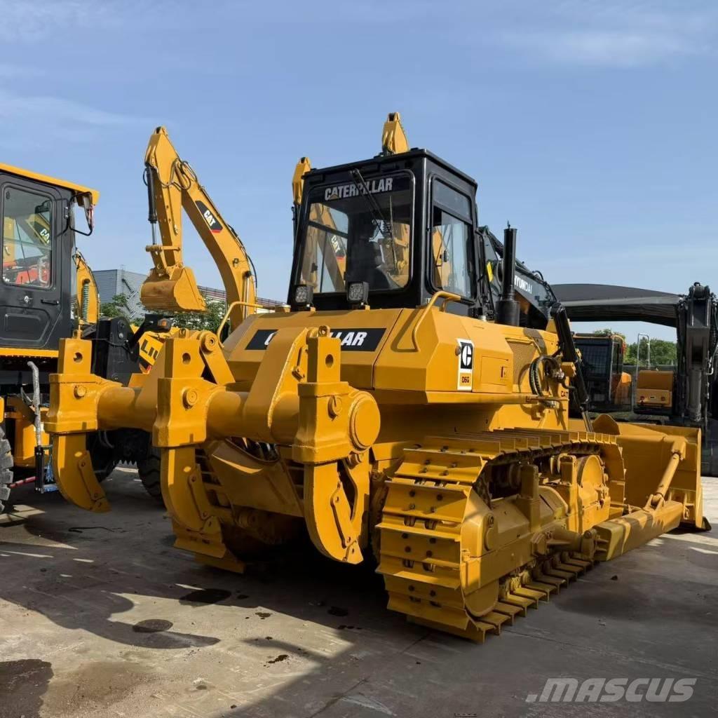 CAT D 6 G بلدوزرات مجنزرة