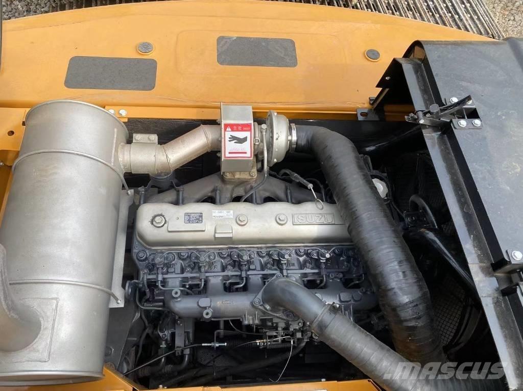 Sany SY 235 C حفارات زحافة