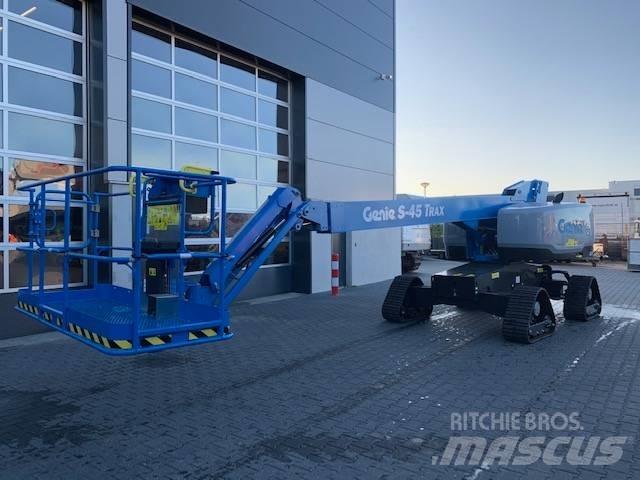 Genie S 45 XC Trax رافعات سلة تلسكوبية