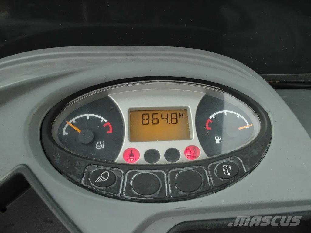 Bobcat E17 حفارات صغيرة أقل من 7 طن (حفارات صغيرة)