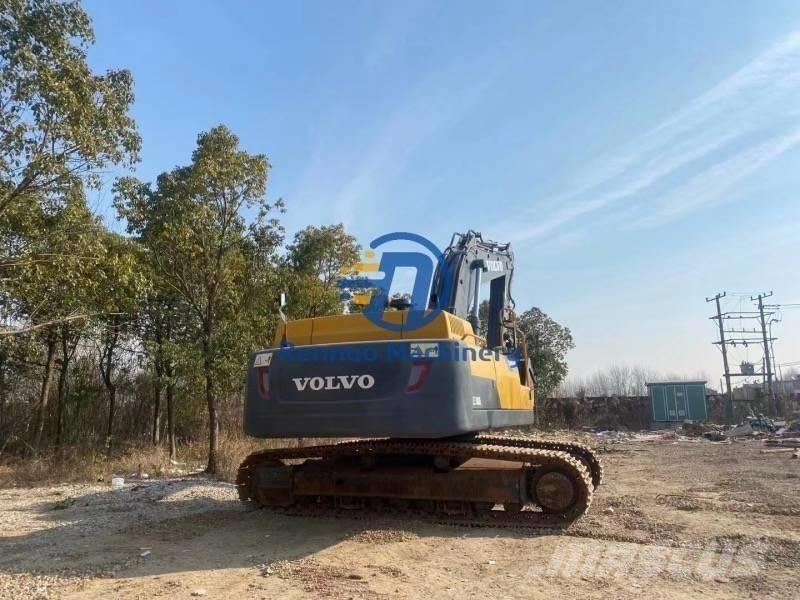 Volvo EC 380 DL حفارات زحافة