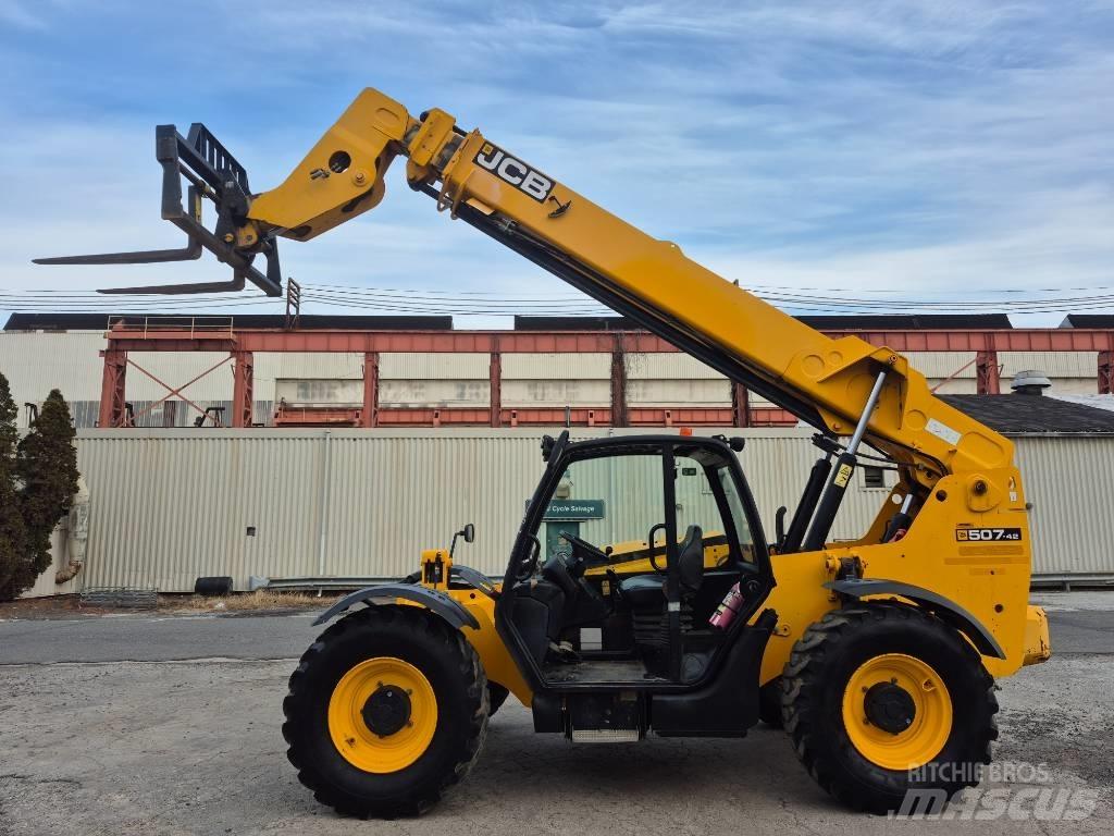 JCB 507-42 مناولات متداخلة