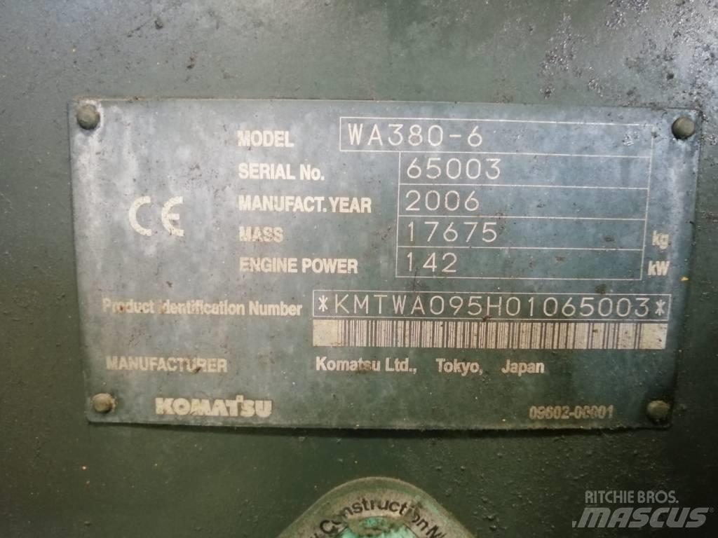 Komatsu WA 380-6 لوادر بعجل
