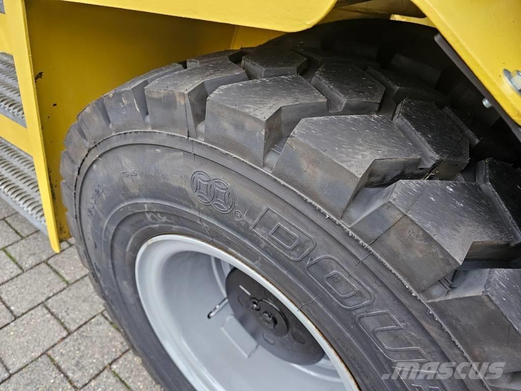 Hyster H16XM12 شاحنات الديزل