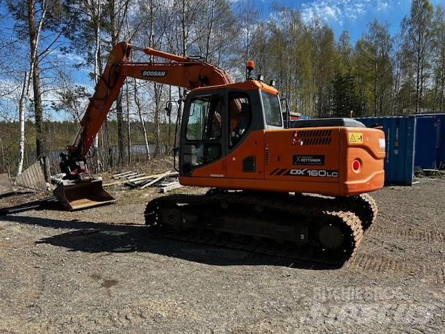 Doosan DX 160 LC حفارات زحافة