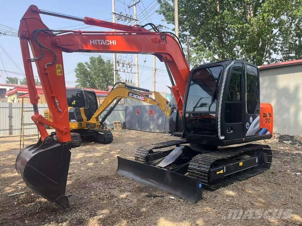 Hitachi ZX 70 حفارات صغيرة أقل من 7 طن (حفارات صغيرة)