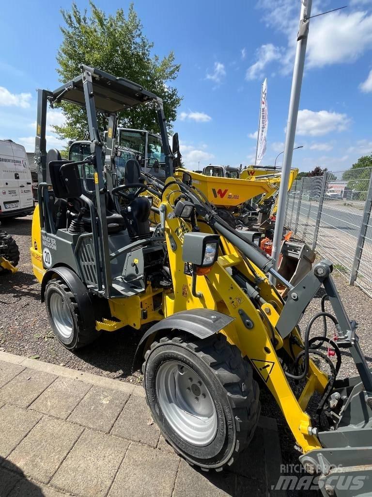 Wacker Neuson WL 20 لوادر بعجل