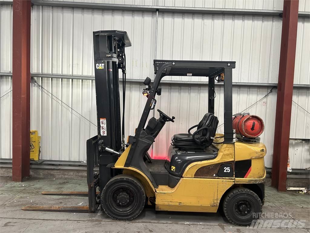 CAT GP25NT شاحنات LPG