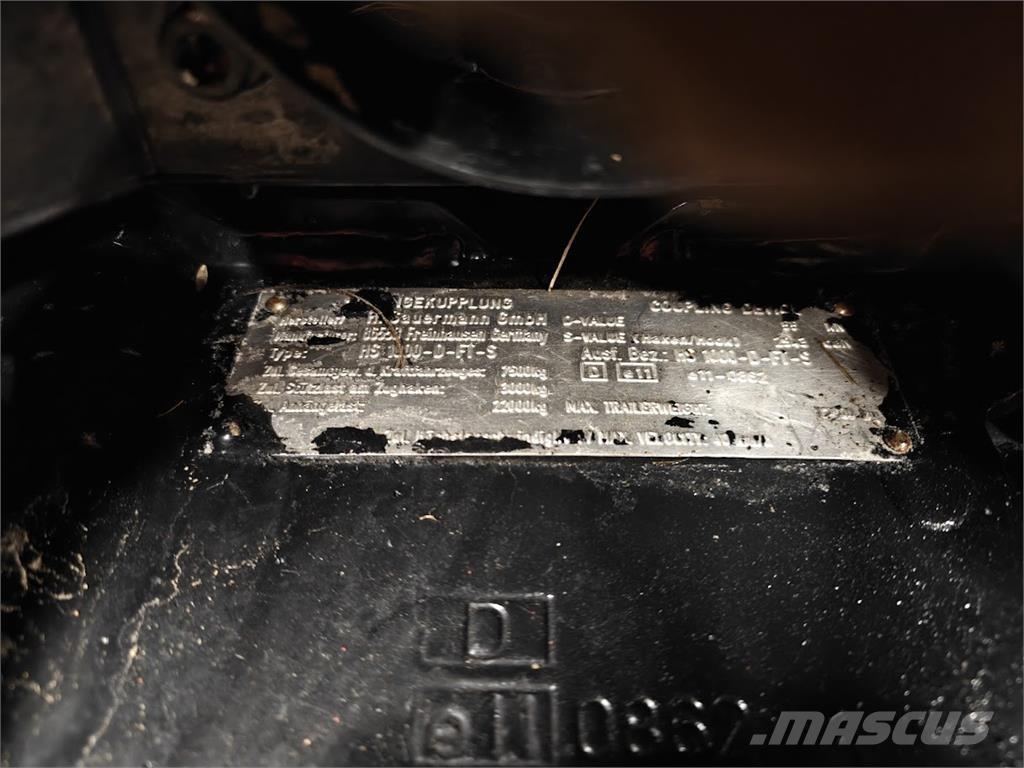 CASE JXU 115 الجرارات