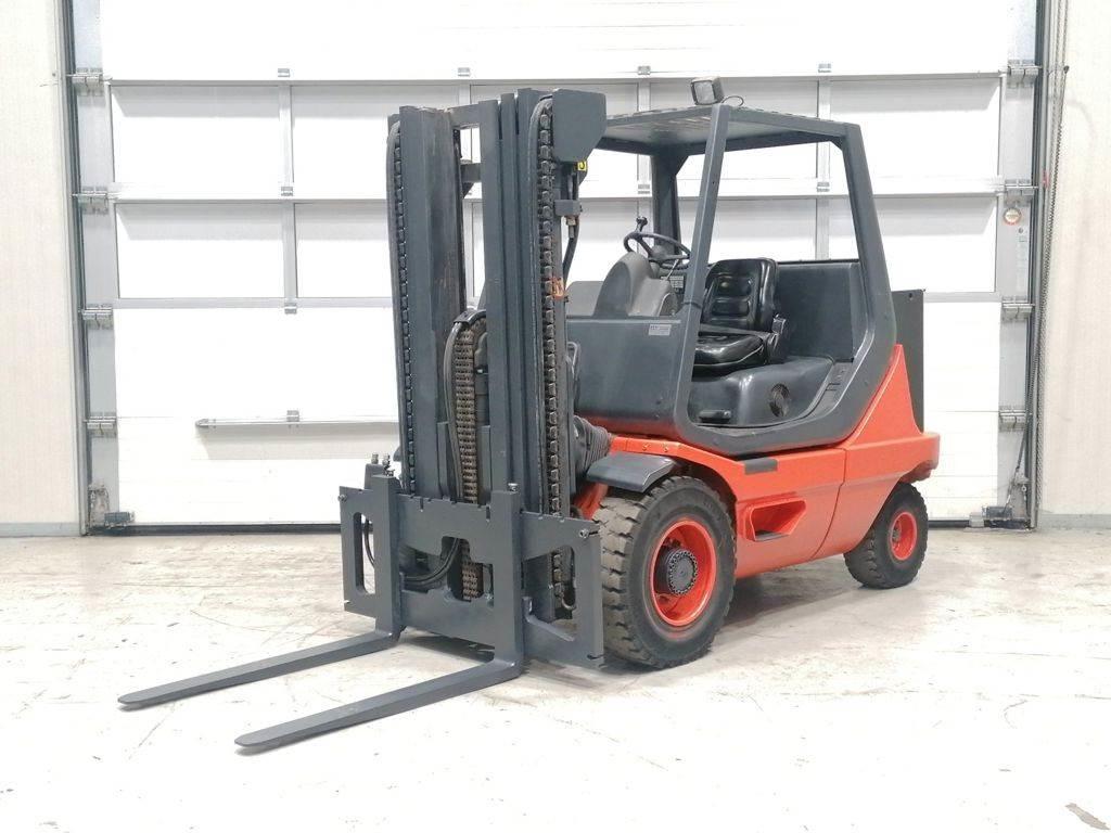 Linde E35P شاحنات ذات رافعات شوكية تعمل بالكهرباء
